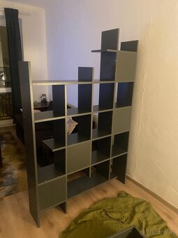 Dělící stěna/ knihovna - 3