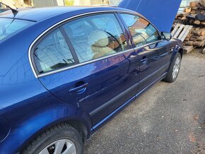 Prodám všechny díly z tohoto vozu škoda superb 1 - 3