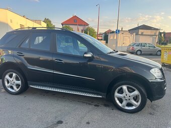 Mercedes Benz ML W 164 - 3