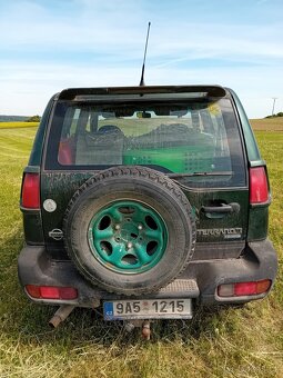 Nissan Terrano II 2.4i - benzín 4x4 - 3