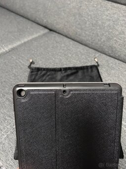 Burga obal na Apple iPad 10.2 NEPOUŽITÝ - 3