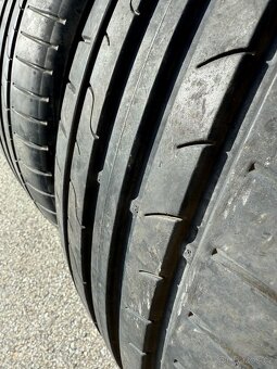 LETNÍ PNEU 225/55 R16 DUNLOP 6-7mm, cena za 2ks - 3