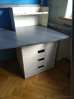 Patrová postel Ikea, stůl, matrace, set a polička - 3