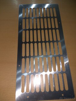 Nerezová mřížka ventilační, odvětrávací 385x180mm - 3