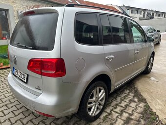 Volkswagen Touran 1.4TSi DSG CNG 110kw najeto 229000km - 3