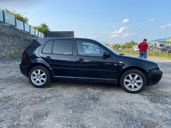 VW Golf 4, 1.4i 55 kW, r.v. 2001, manuál - 3