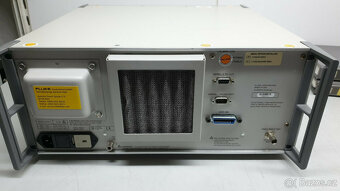 Kalibrátor osciloskopů Fluke 5820A, 5 kanálů, 2,1 GHz - 3