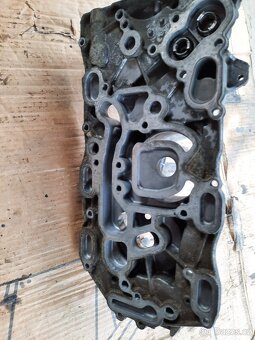 POUZDRO OLEJOVÉHO FILTRU- Audi Q7 - 4.2 TDI - BTR - 3