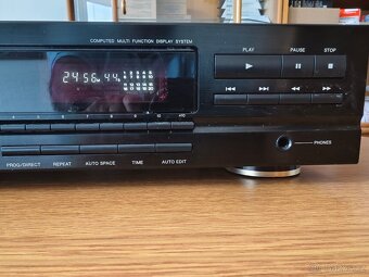 Denon DCD-480 CD přehrávač - 3