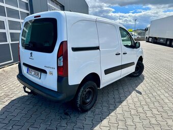 Peugeot Partner 1.6HDI 66KW 4X4 DANGEL ČR - 3