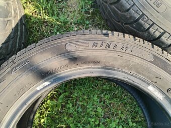 Prodám sadu letních pneu 195/60 R15 - 3