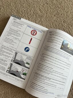 AUTOŠKOLA ? POHODLNĚ 2023 - 3