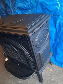 Jotul F3 TD litinová kamna 9 kw - 3
