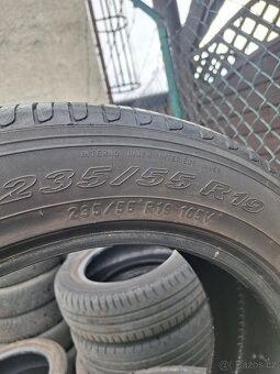 letni pneu 235/55/19 - 3