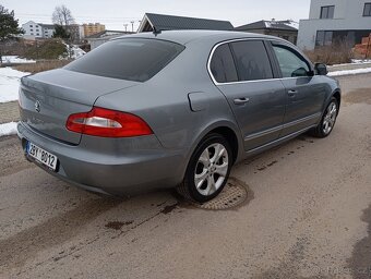 Prodám Škoda Superb II 2.0 TDI 103kw - 3