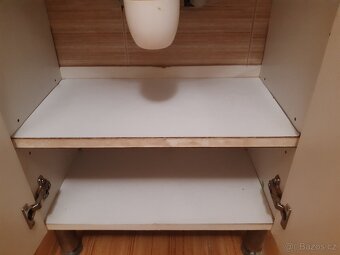 Umývadlo se skříňkou - 3
