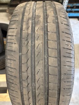 Sada letnich pneu 235/55R18 - 3