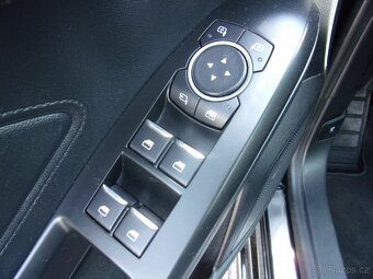 PRODÁM Ford Focus 1.0 EcoBoost ST-Line 1.maj. - 3