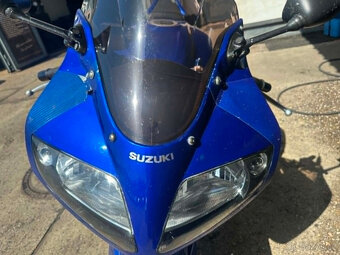 Suzuki SV1000S - 3