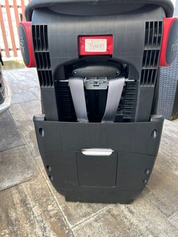 Autosedačka Britax - 3