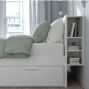 IKEA bílá postel + čelo + rošty - 3