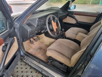 Lancia Thema SW turbo - 3