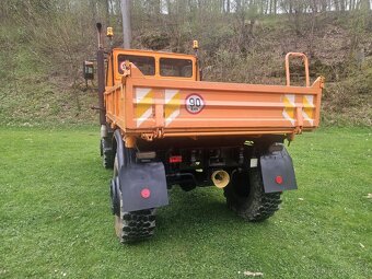Mercedes Benz Unimog U1650 - 3