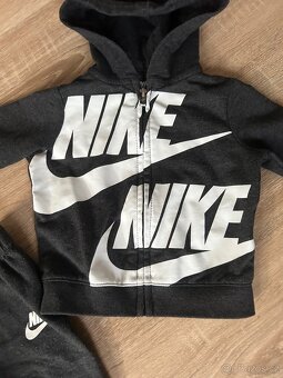 Souprava Nike - 3