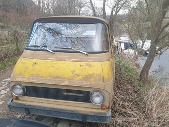 Škoda 1203 valník bez TP, kšiltovka - 3
