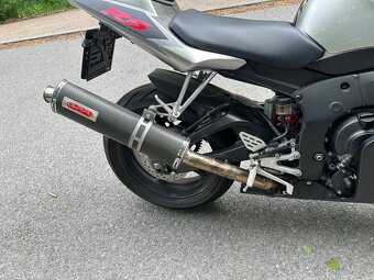 Yamaha Yzf r6 - 3