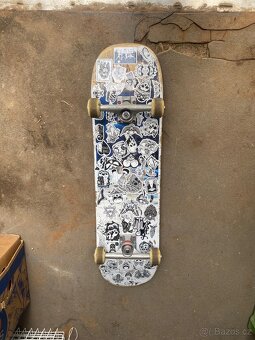 Skateboard - 3