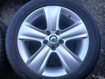 Prodám sadu Orig ALU kol Škoda 225/50R17 letní - 3