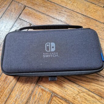 Bundle Nintendo Switch (OLED) bílá, hra, ovladač, pouzdro - 3