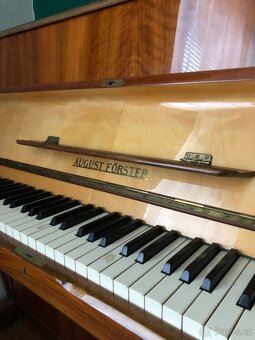 August Förster klavír - pianino - 3