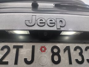 Krytka osvětlení SPZ Jeep grand Cherokee wk2 - 3