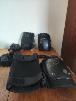 Chrániče s helmou na in line - 3