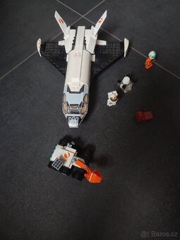 LEGO City 60226 Výzkumná expedice na Mars - 3