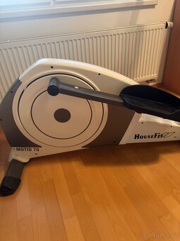 Eliptický trenažér HouseFit MOTIO 70, TOP stav - 3