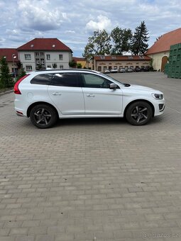 Volvo XC60, 2,4 D5  R-DESING 158kW - 3