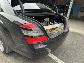 Mercedes Benz W221 originální zadní světlomety. - 3