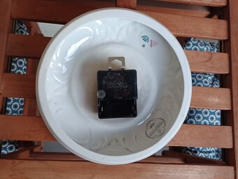 Nástěnné hodiny Alexandra Royal Dux - 3