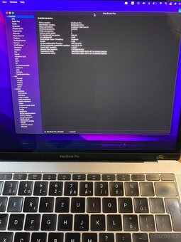MacBook Pro 13" 2017 / i5-7360U 2.3GHz / 8GB / Iris 640 - 3