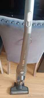 Tyčový vysavač Bosch - 3