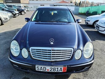 Mercedes Benz E220 - 3