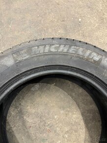 Gumy Michelin Primacy HP 215/60 R16 - 3