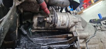 Motor z BMW e46 320d 100kw - 3