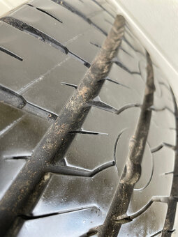 Semperit Van 205/70 R15C 106/104R 2Ks letní pneumatiky - 3