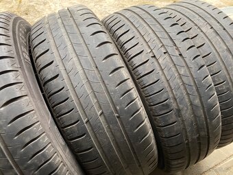 Pneu Michelin 195/65 R15 - 3