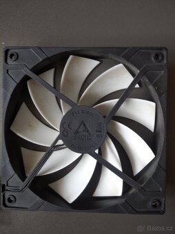 Ventilátor ARCTIC - 3