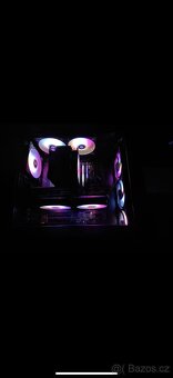 Herní PC r7 7800X3D/4070TiS - 3